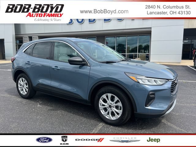 Certified 2024 Ford Escape Active w/ Cold Weather Package FWD image 1