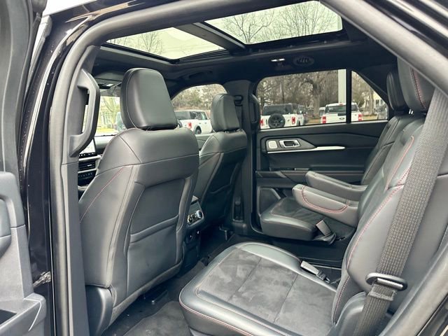 Certified 2025 Ford Explorer ST w/ Sun And Sound Package image 53