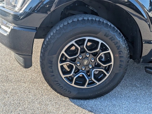 Certified 2022 Ford F150 XLT w/ Equipment Group 302A High image 8