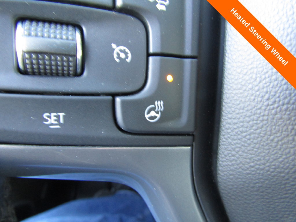 Used 2024 Chevrolet Tahoe Premier AWD/4WD image 19