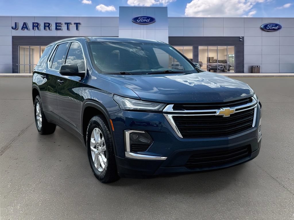 Used 2022 Chevrolet Traverse LS FWD video 1