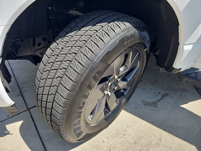 Certified 2025 Ford F150 Lightning Flash AWD/4WD image 30