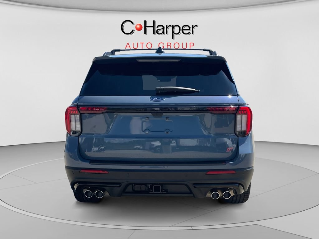 Certified 2025 Ford Explorer ST AWD/4WD image 4