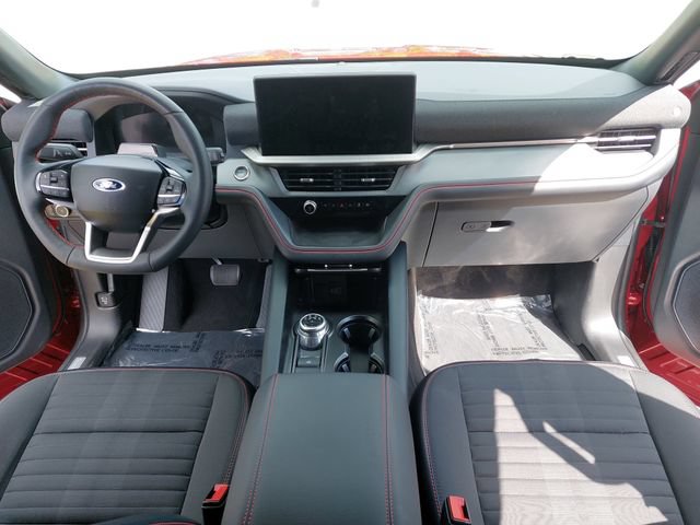 Certified 2025 Ford Explorer ST-Line AWD/4WD image 9