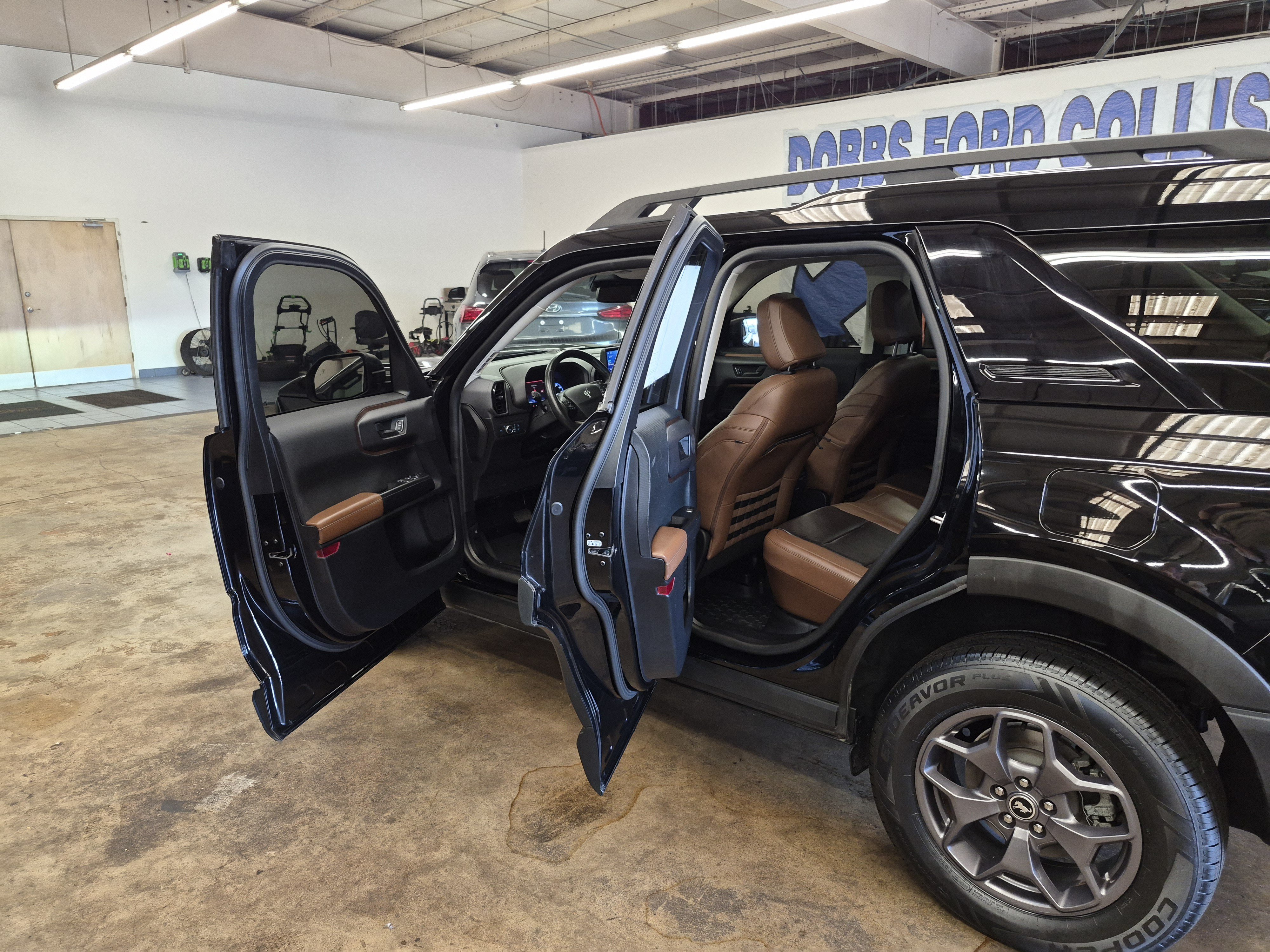 Certified 2022 Ford Bronco Sport Badlands w/ Premium Package AWD/4WD image 15