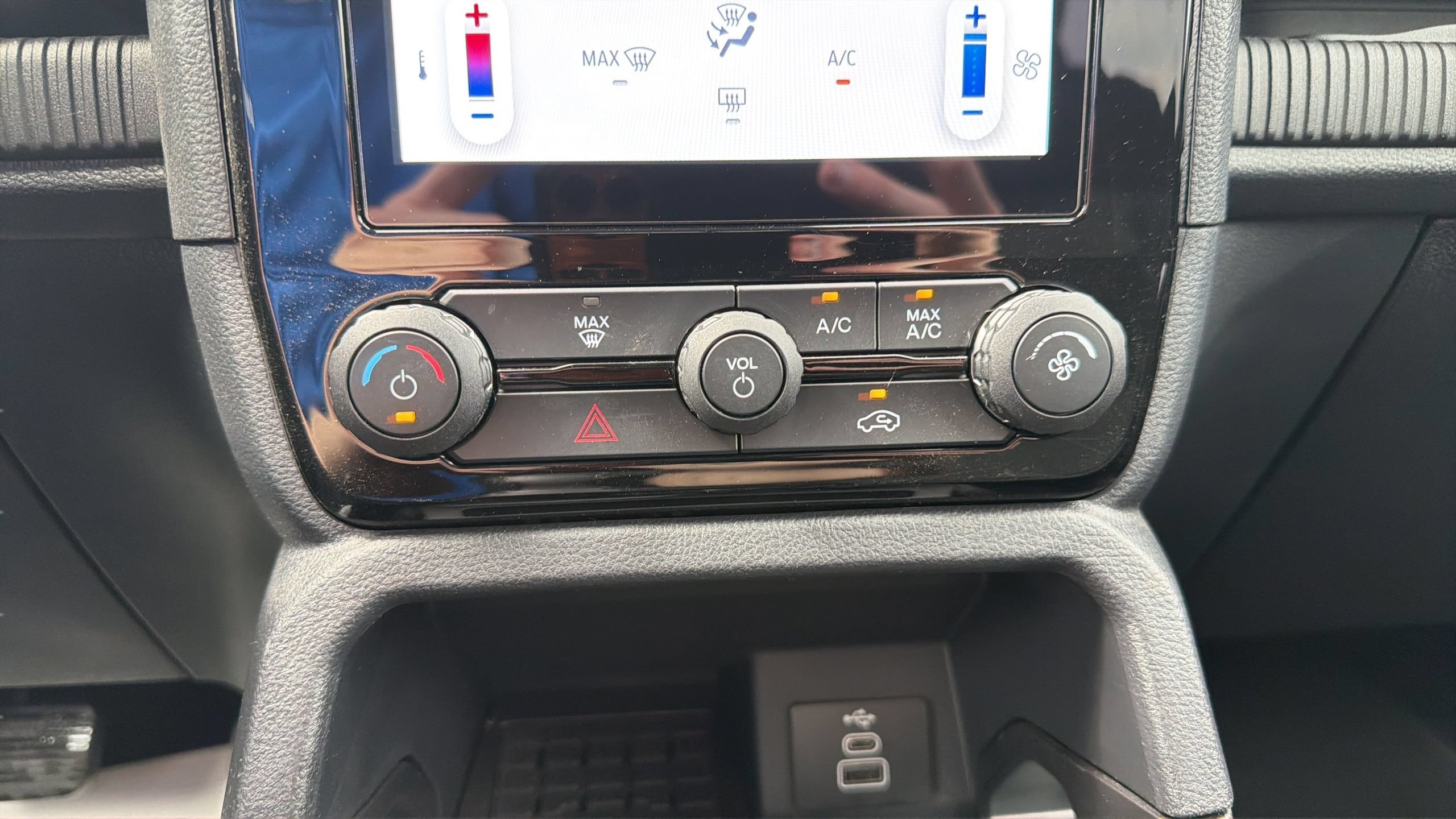 Certified 2024 Ford Ranger XLT AWD/4WD image 24