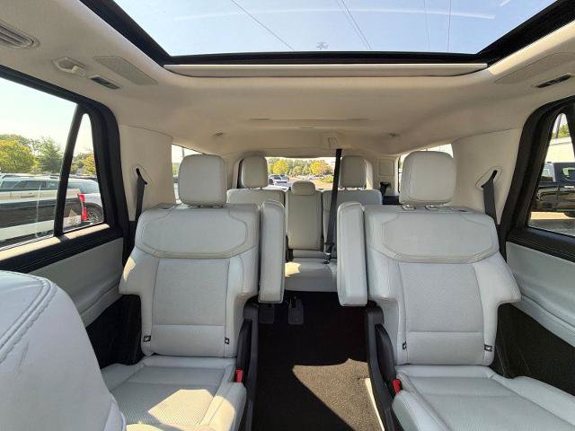 Certified 2025 Ford Expedition Platinum w/ Driver's Package AWD/4WD image 30