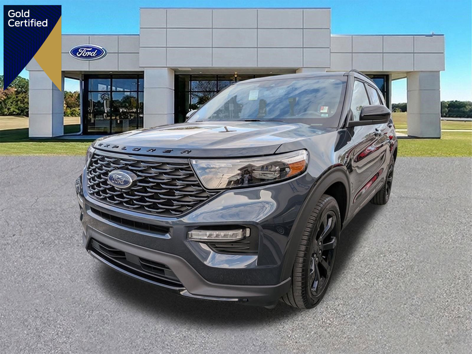 Certified 2024 Ford Explorer ST-Line w/ Class IV Trailer Tow Package