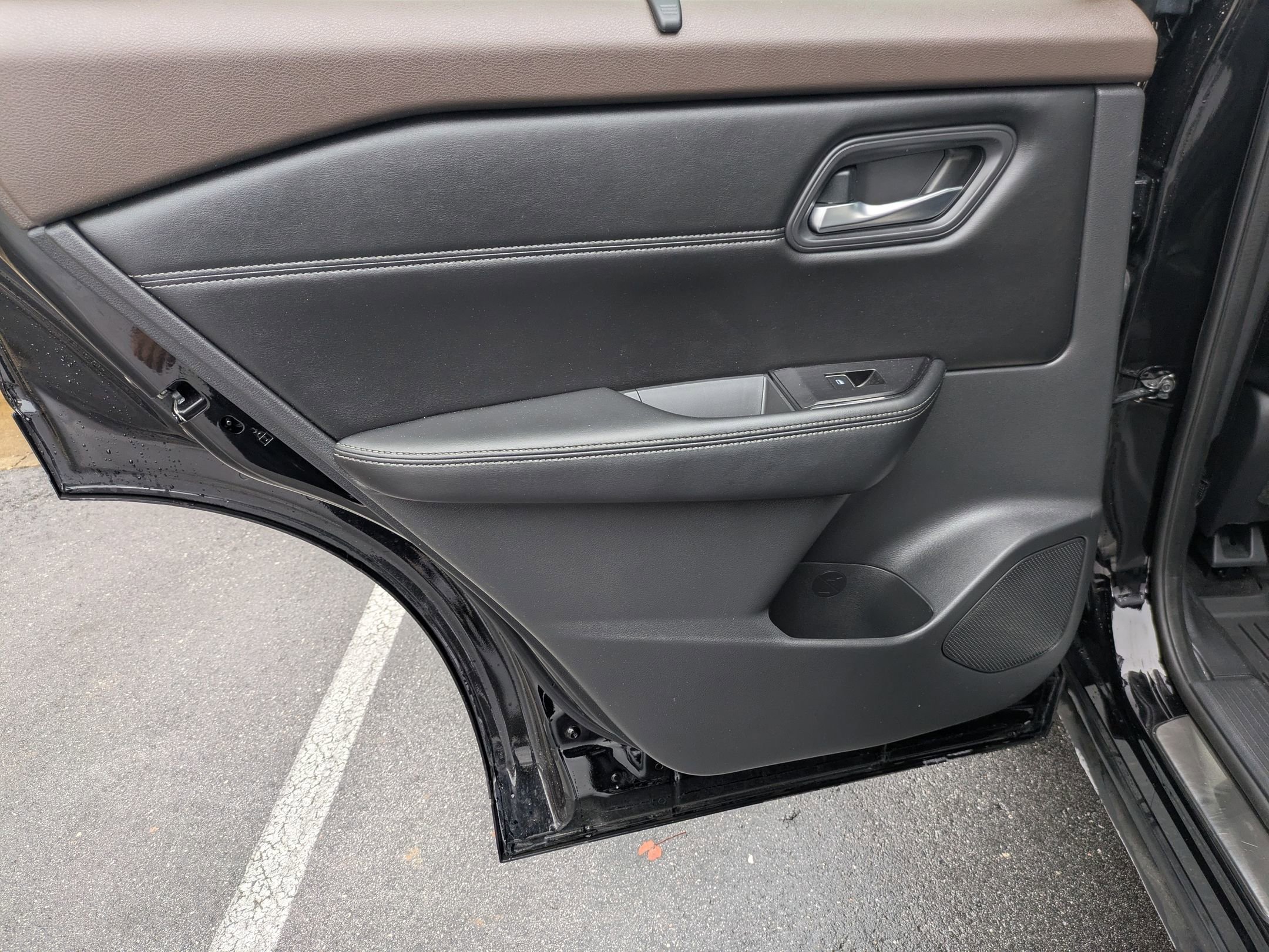 Used 2022 Nissan Rogue SL w/ SL Premium Package image 26