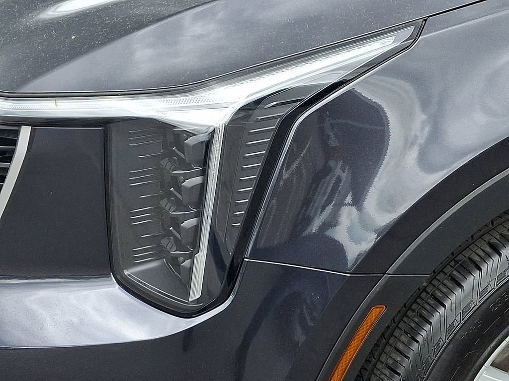 Used 2025 Kia Sorento LX FWD image 9
