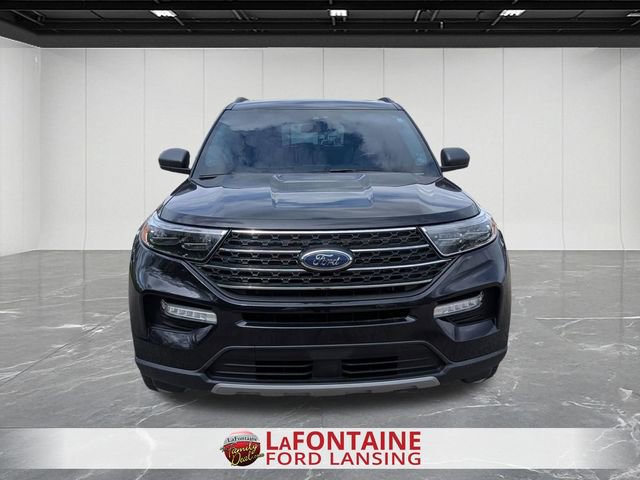 Certified 2022 Ford Explorer XLT w/ Equipment Group 202A AWD/4WD image 8