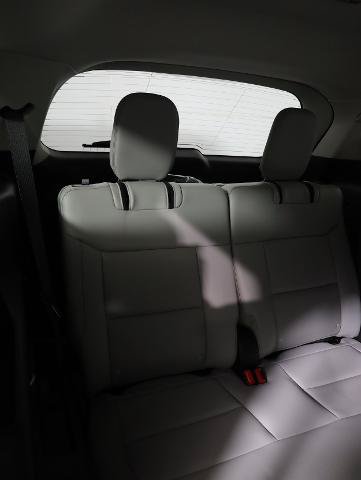 Certified 2025 Ford Explorer Active w/ Active Comfort Package AWD/4WD image 12