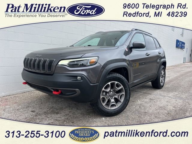 Used 2020 Jeep Cherokee Trailhawk w/ Cold Weather Group image 5
