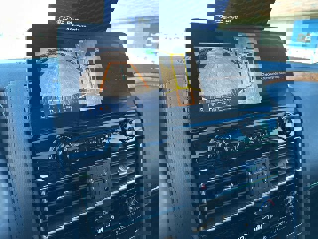 Used 2024 Nissan Armada SL image 18