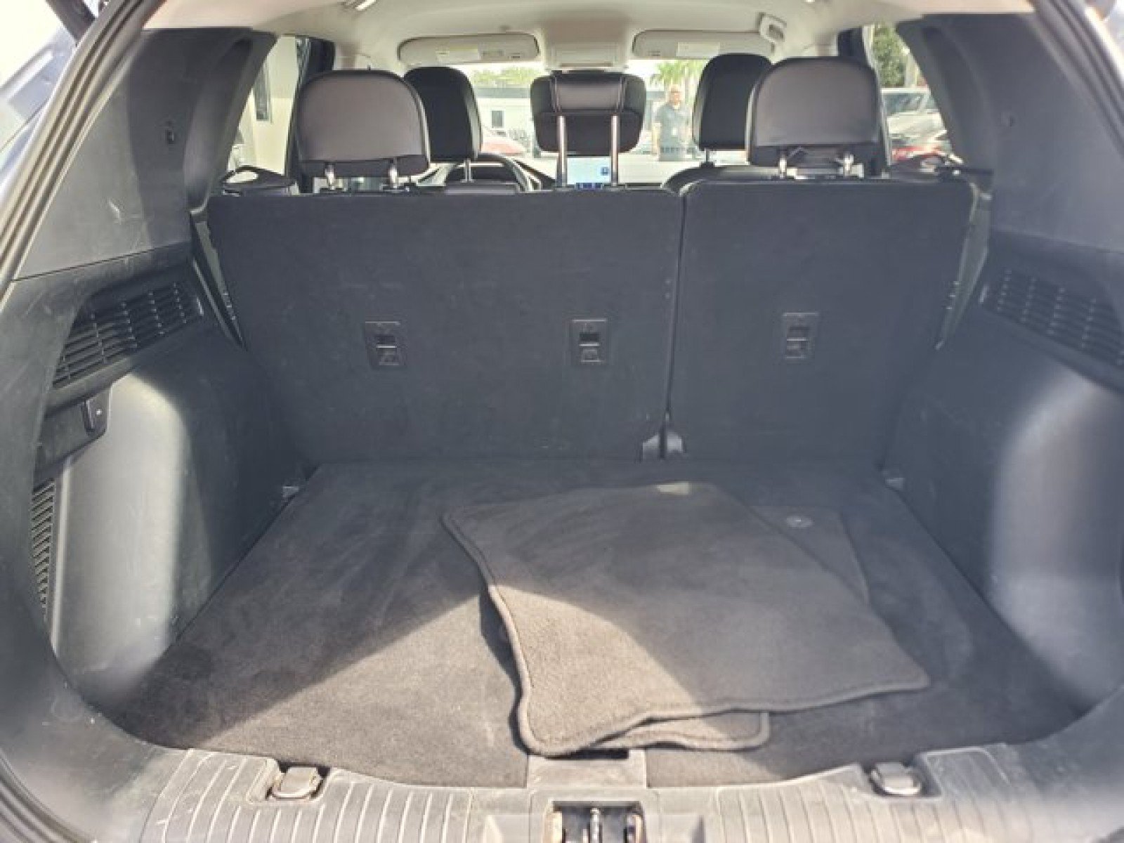 Certified 2022 Ford Escape SEL FWD image 8