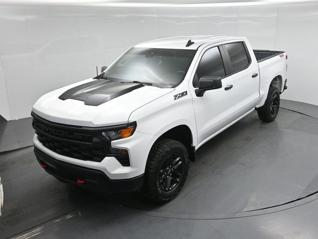 Used 2024 Chevrolet Silverado 1500 Custom Trail Boss w/ LPO, Dark Essentials Package AWD/4WD image 37