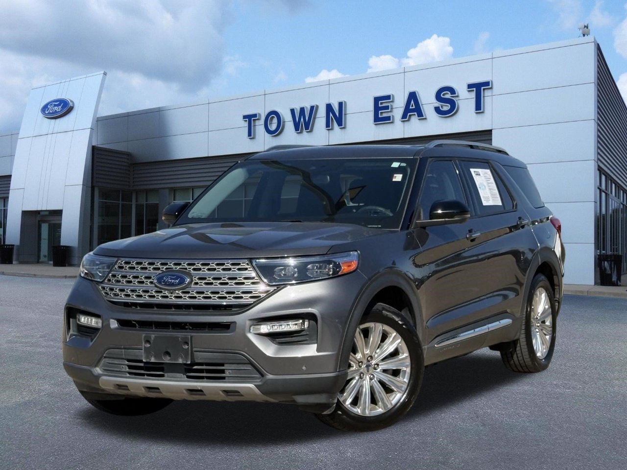 Certified 2022 Ford Explorer Limited w/ Equipment Group 301A RWD image 1