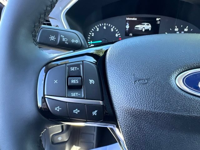 Certified 2022 Ford Escape SE w/ SE Sport Appearance Package AWD/4WD image 31