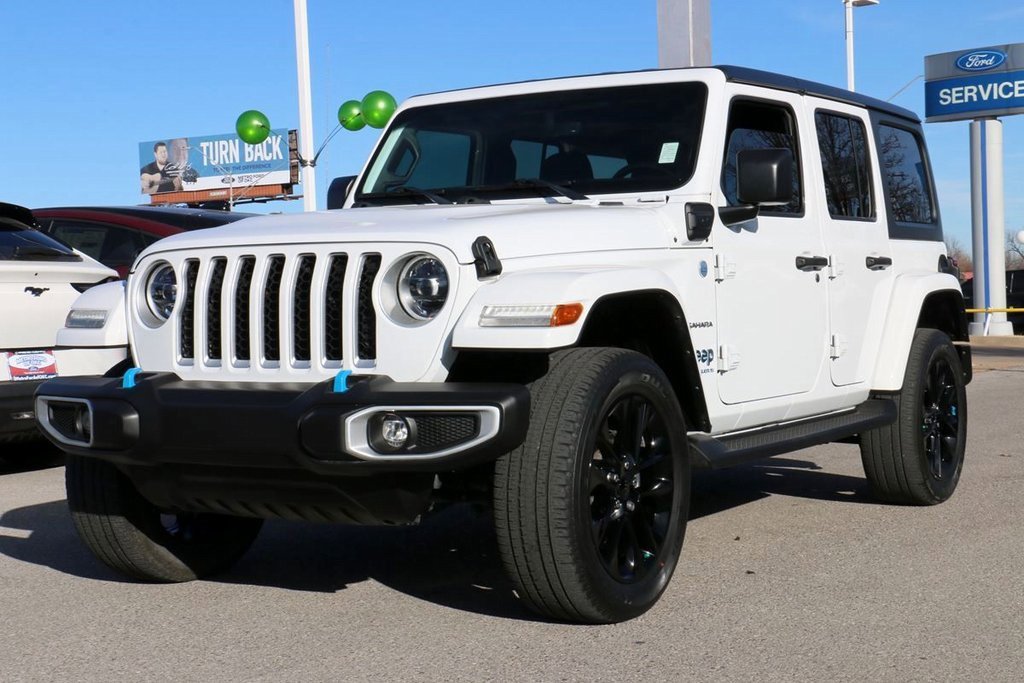 Used 2023 Jeep Wrangler Unlimited Sahara w/ Cold Weather Group