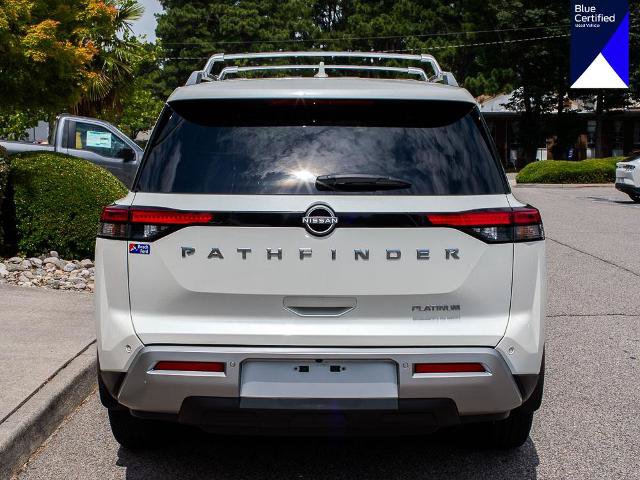 Used 2024 Nissan Pathfinder Platinum FWD image 4