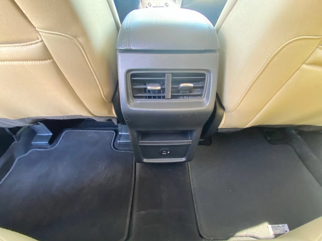 Certified 2021 Ford Edge SE FWD image 25