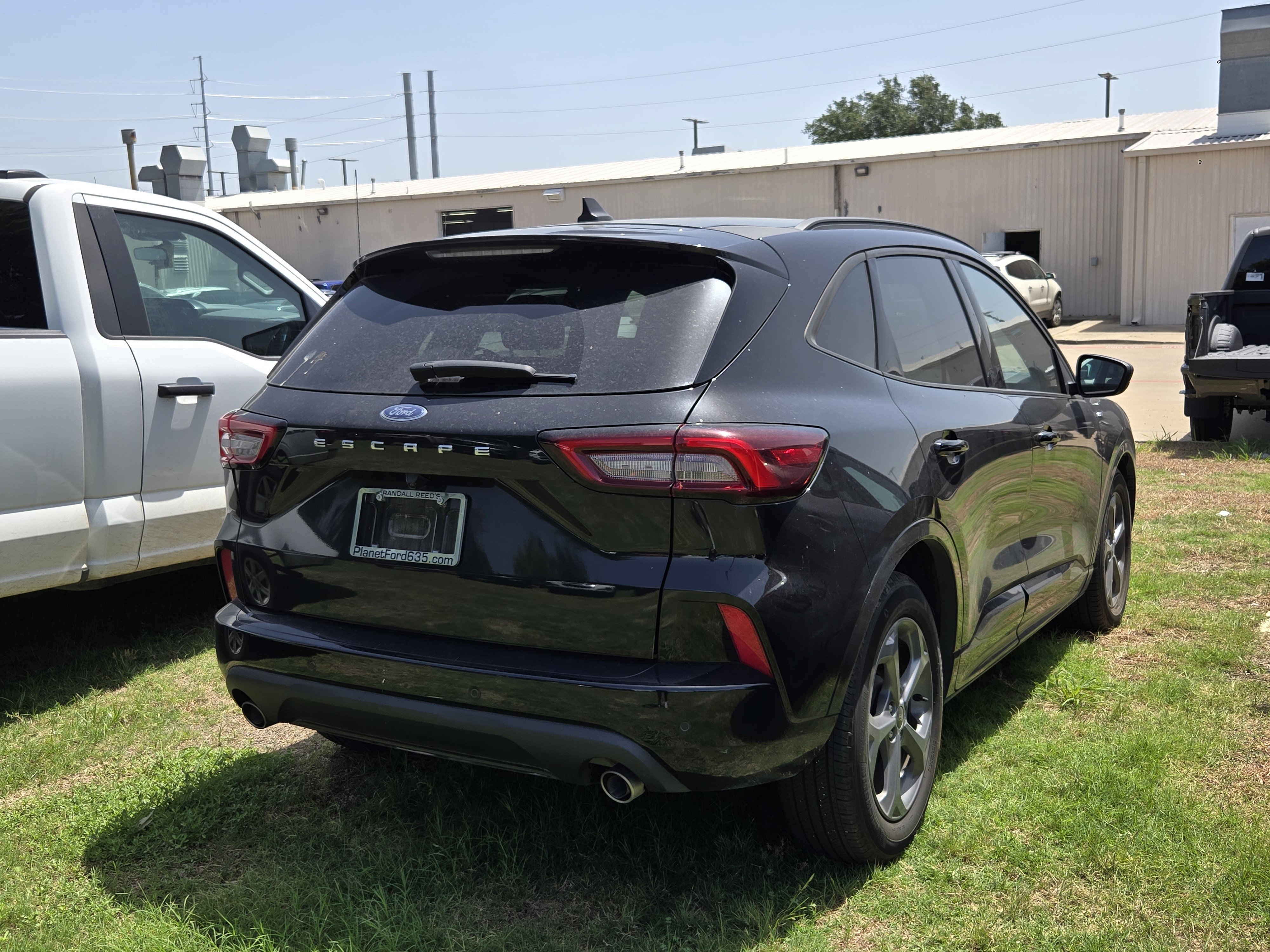 Certified 2023 Ford Escape ST-Line w/ Tech Pack #1 FWD image 6
