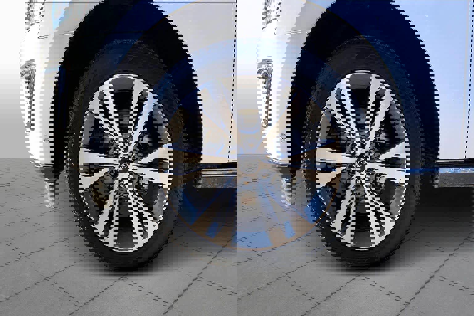 Certified 2020 Ford Expedition Limited w/ Equipment Group 302A image 12