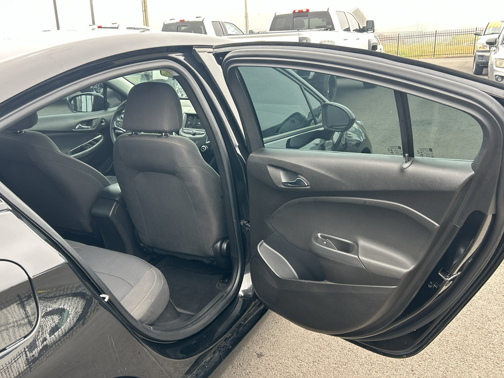 Used 2019 Chevrolet Cruze LS w/ LS Convenience Package FWD image 28