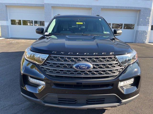 Certified 2021 Ford Explorer XLT w/ Equipment Group 202A image 10