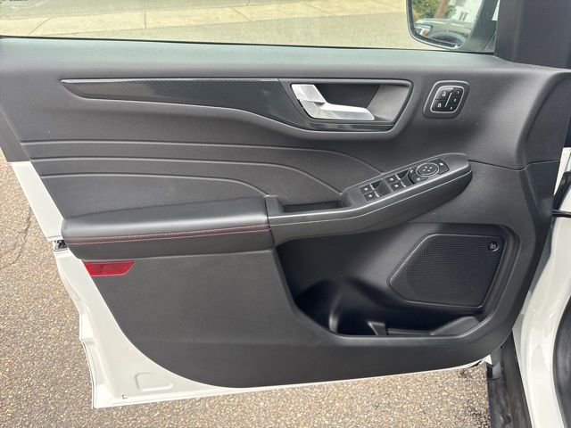 Certified 2023 Ford Escape ST-Line Elite w/ Premium Technology Package AWD/4WD image 15