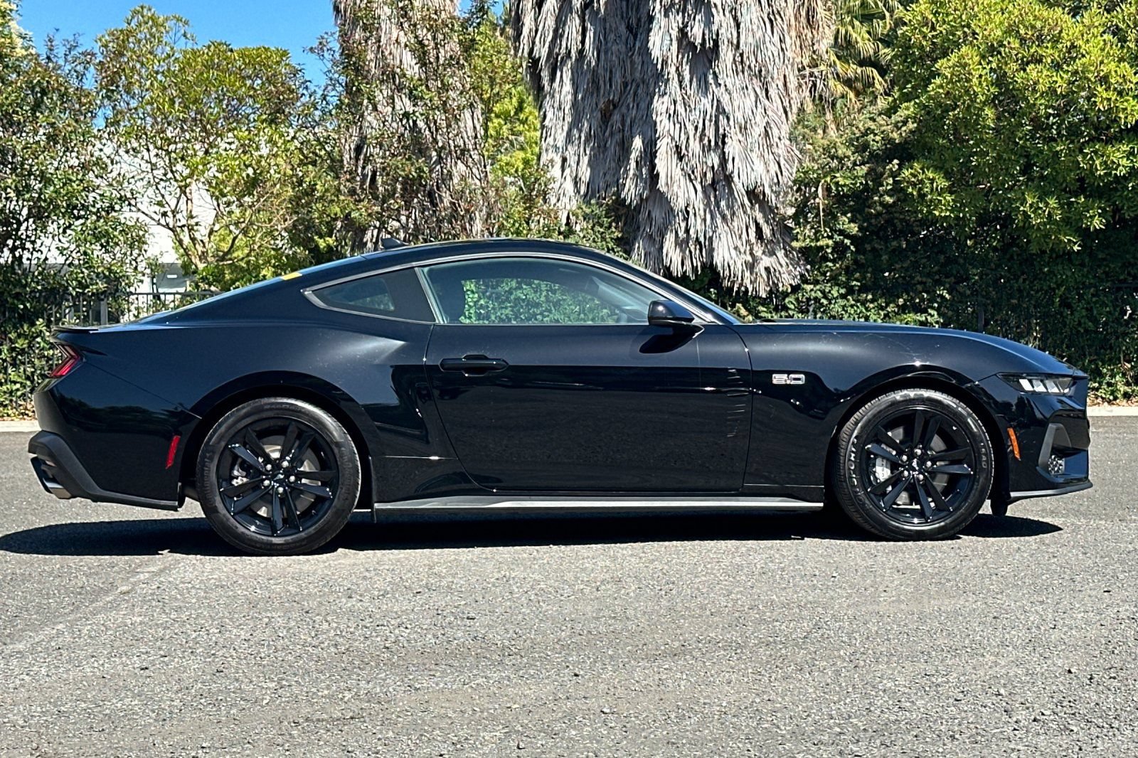 Certified 2024 Ford Mustang GT RWD image 2