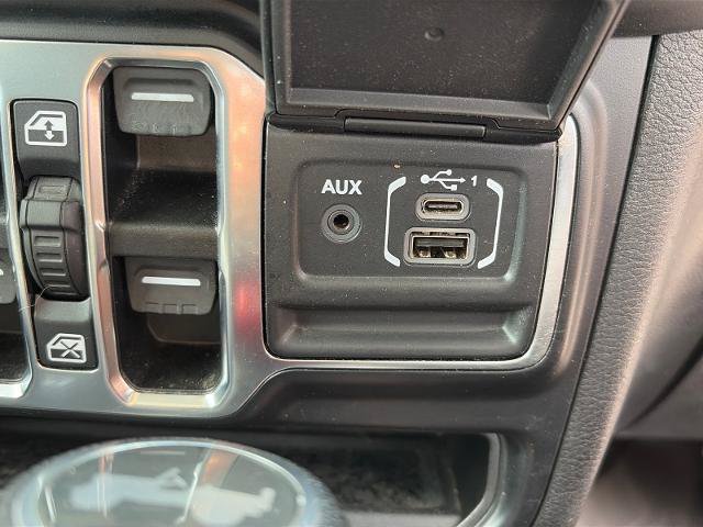 Used 2021 Jeep Wrangler Unlimited Sport w/ Cold Weather Group AWD/4WD image 14