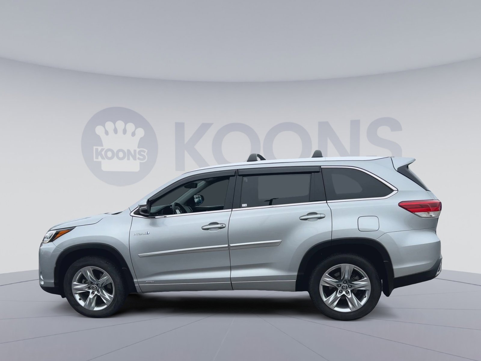 Used 2019 Toyota Highlander Limited AWD/4WD image 8