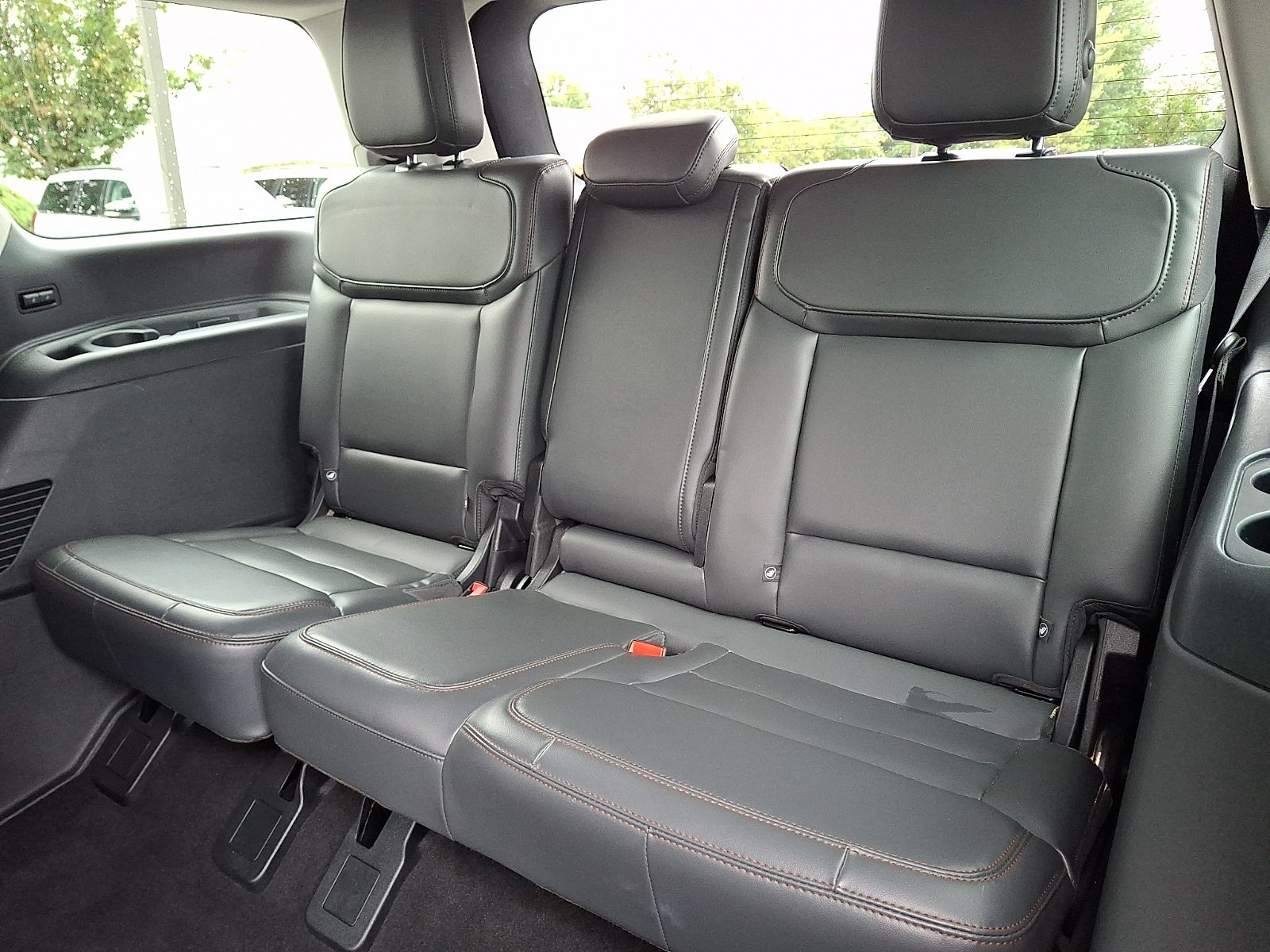Certified 2025 Ford Expedition Active AWD/4WD image 14