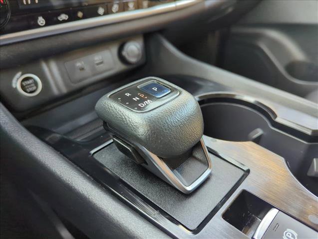 Used 2021 Nissan Rogue SV w/ Premium Package FWD image 13