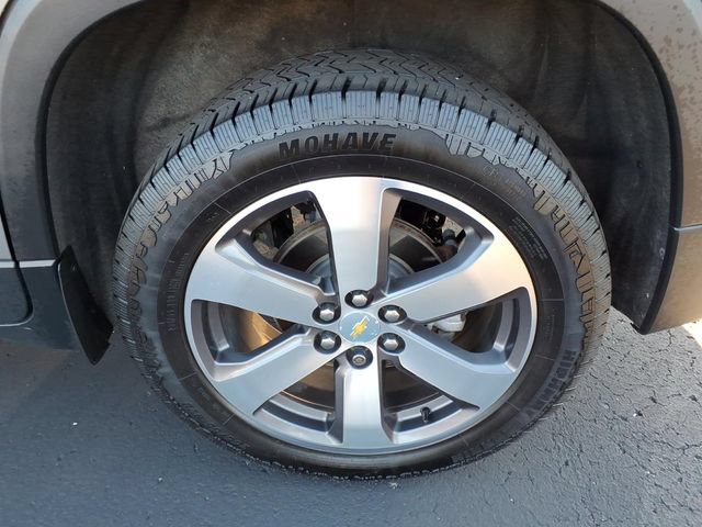 Used 2019 Chevrolet Traverse LT w/ LT Premium Package FWD image 7