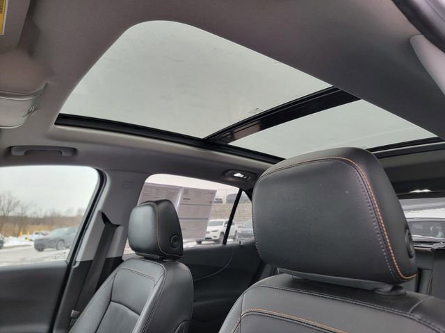 Used 2020 Chevrolet Equinox LT w/ Sport Edition image 3