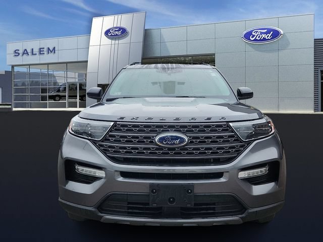 Certified 2022 Ford Explorer XLT w/ Equipment Group 202A AWD/4WD image 7