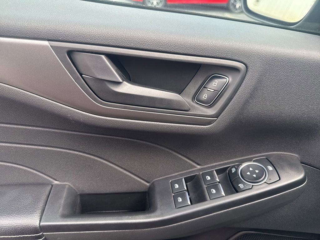 Certified 2023 Ford Escape Active AWD/4WD image 20
