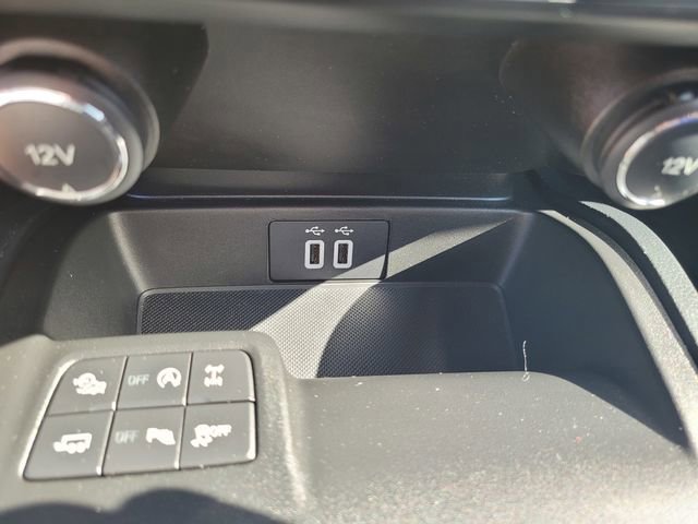 Certified 2019 Ford Ranger Lariat w/ Equipment Group 501A Mid image 24