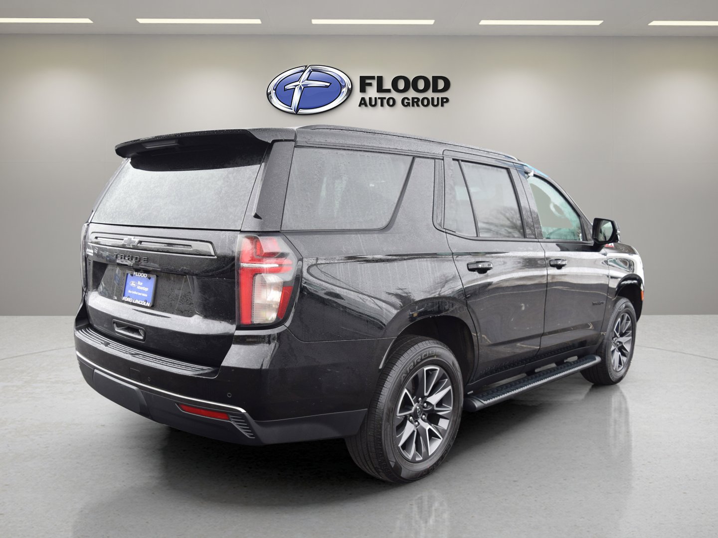 Used 2021 Chevrolet Tahoe Z71 w/ Z71 Signature Package image 4