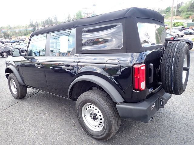 Certified 2025 Ford Bronco 4-Door AWD/4WD image 4