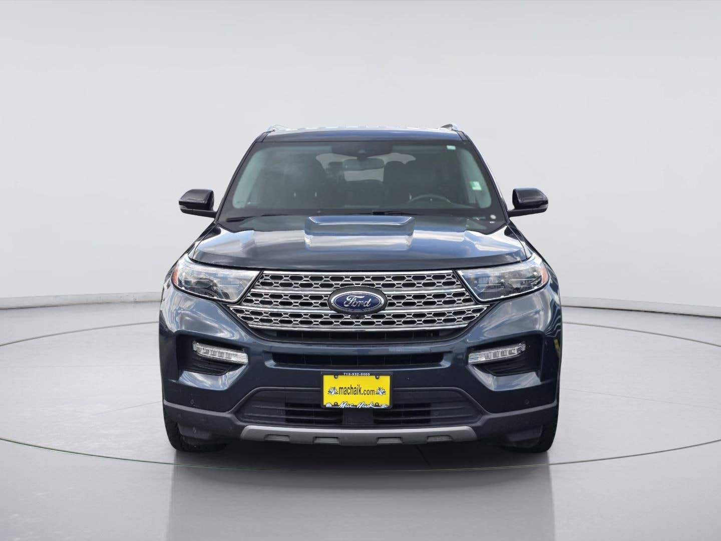 Certified 2022 Ford Explorer Limited w/ Equipment Group 301A RWD image 2