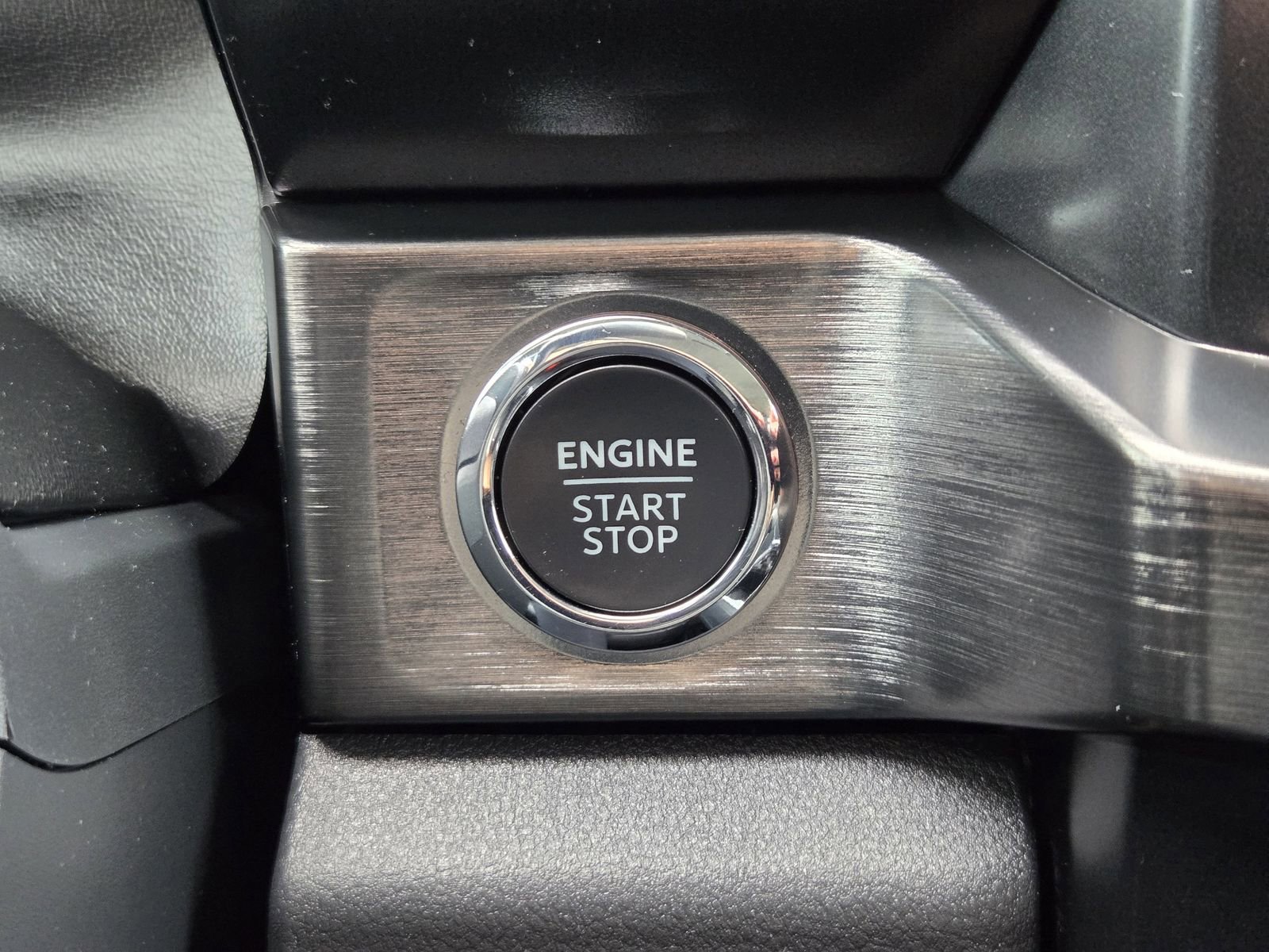 Certified 2024 Ford F250 Lariat w/ Chrome Package AWD/4WD image 23