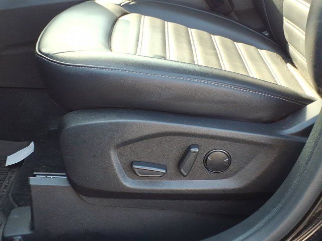 Certified 2023 Ford Edge SEL w/ Convenience Package AWD/4WD image 17