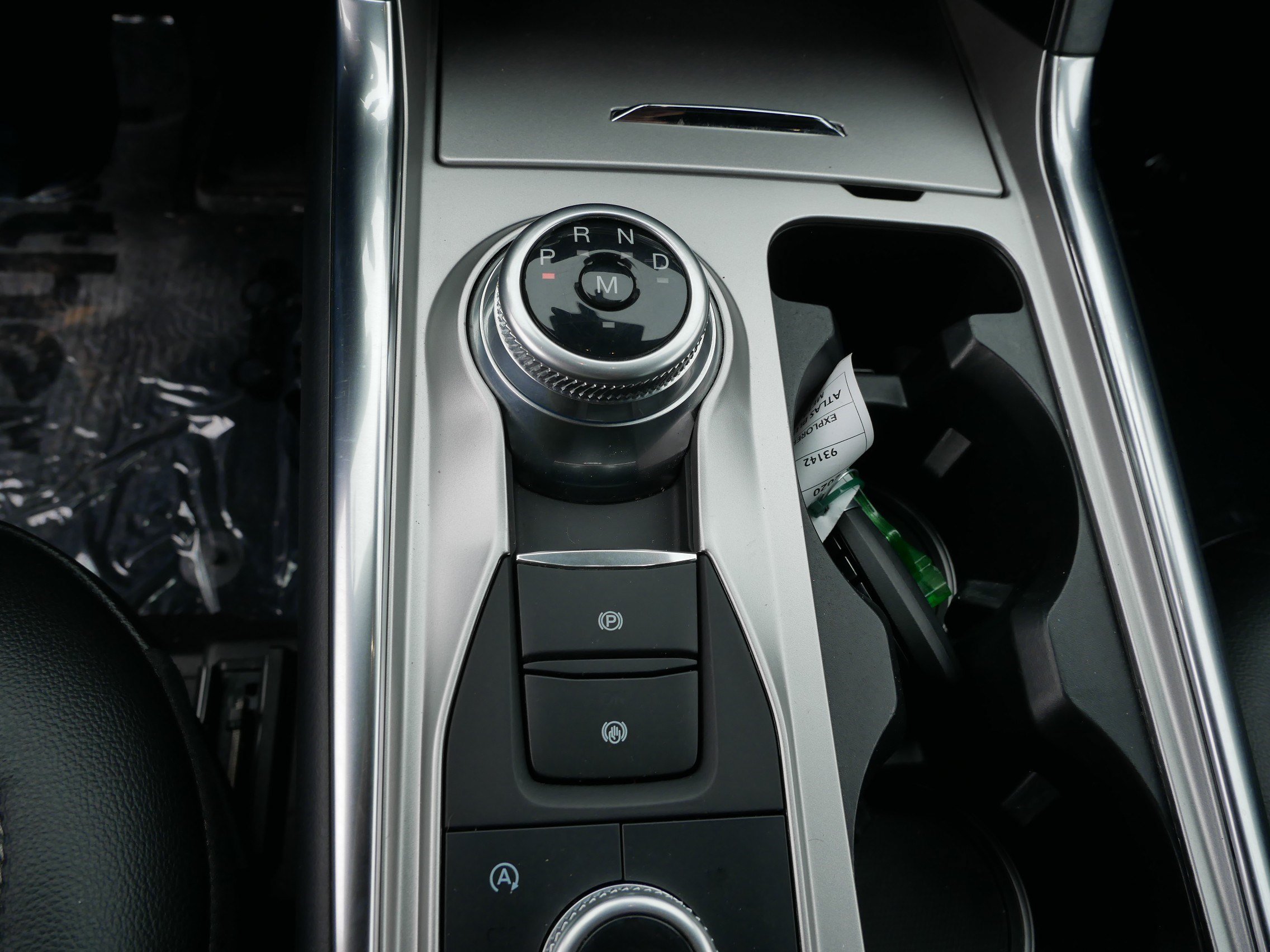 Certified 2020 Ford Explorer Limited AWD/4WD image 18