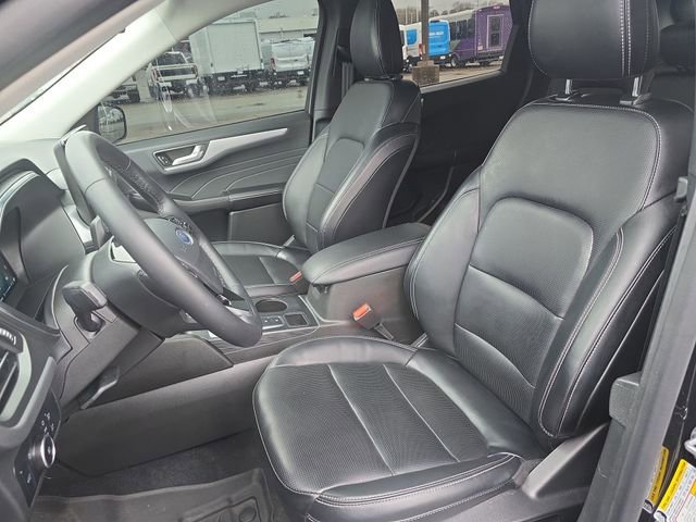 Certified 2024 Ford Escape Platinum image 11