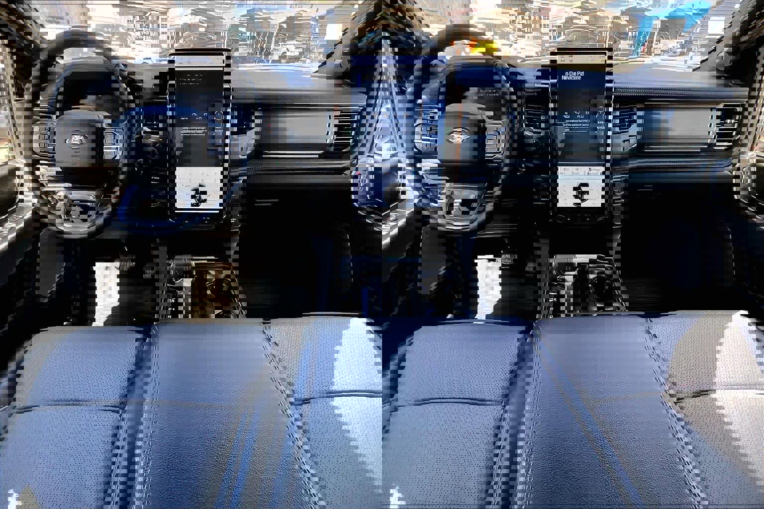 Certified 2025 Ford F150 Lightning Lariat w/ Max Trailer Tow Package image 15