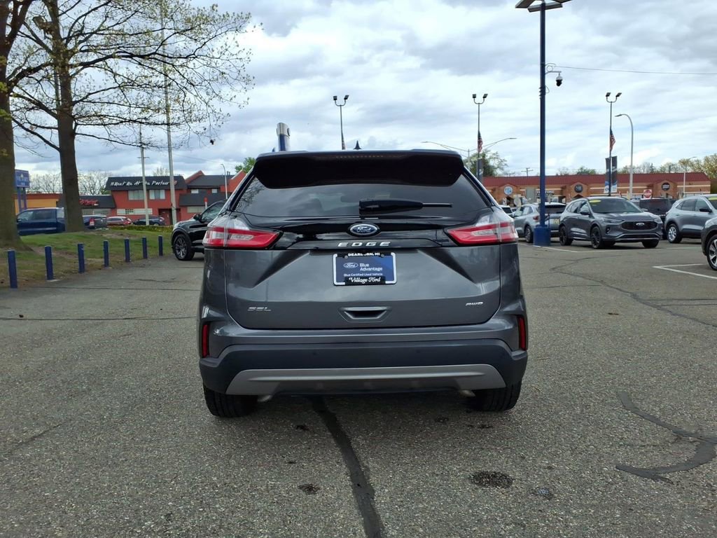 Certified 2023 Ford Edge SEL w/ Convenience Package AWD/4WD image 7