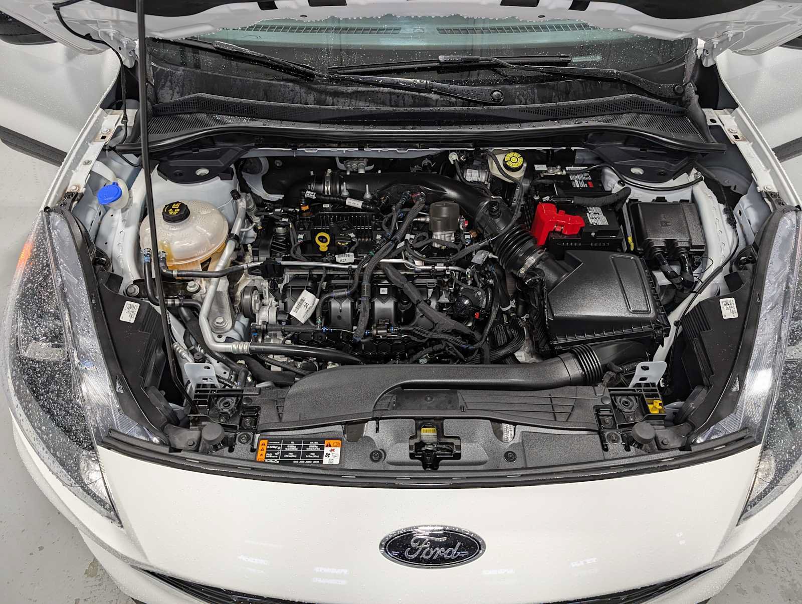 Certified 2021 Ford Escape SEL w/ SEL Stealth AWD Package image 14